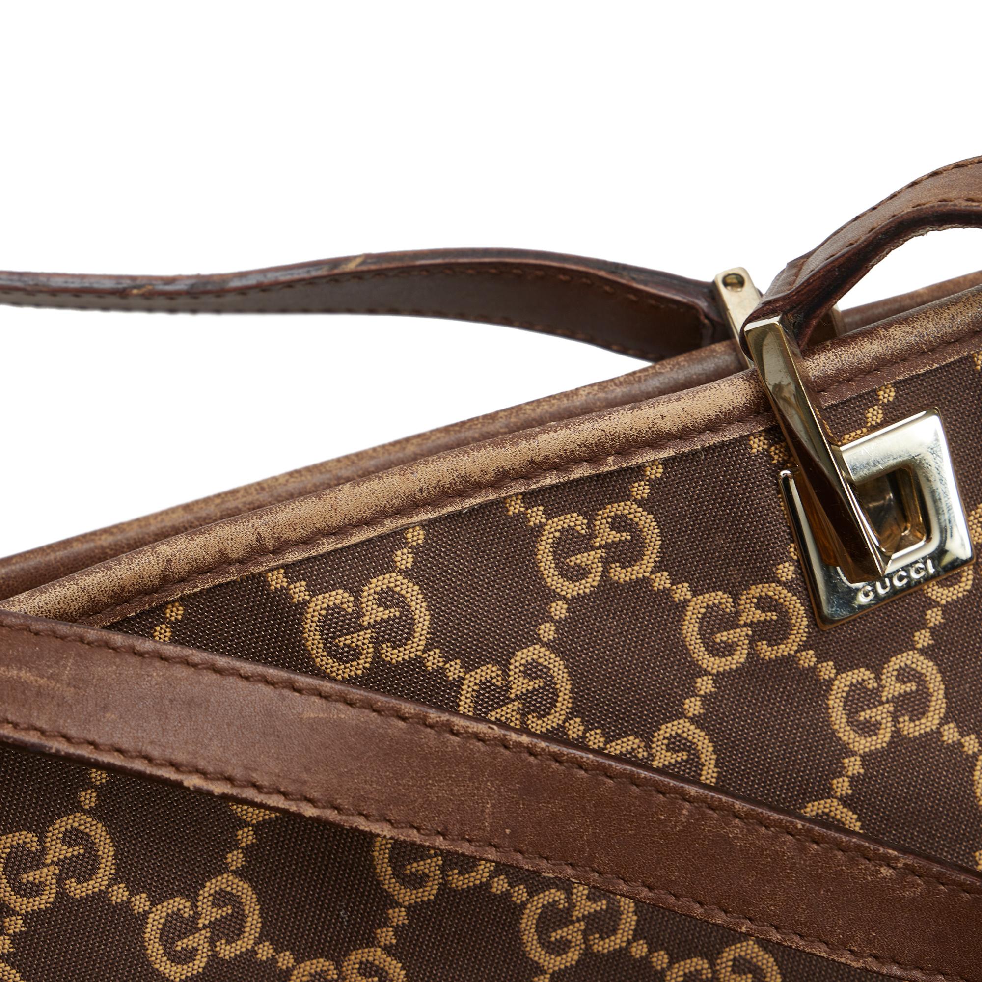 Gucci GG Canvas Tote (SHG-SAIPPx)