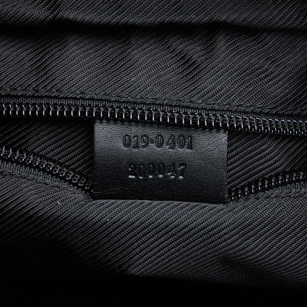 Gucci GG Canvas Tote (SHG-AtlGKp)