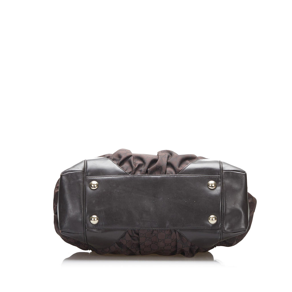 Gucci GG Nylon Full Moon Tote (SHG-uPx8Bm)