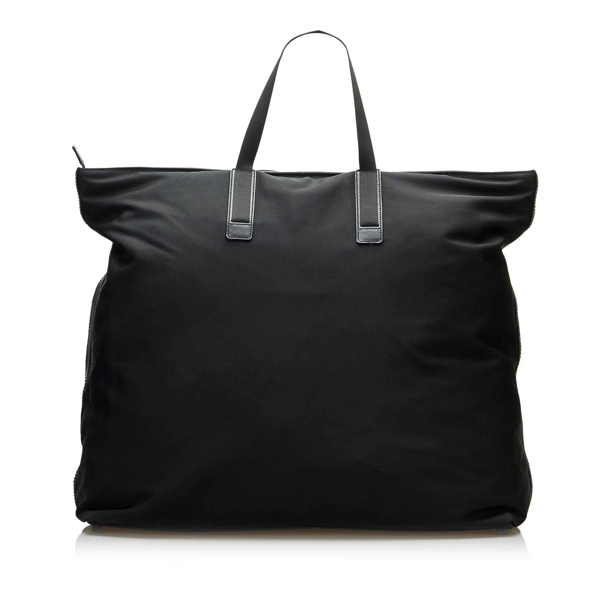 Gucci GG Nylon Tote Bag (SHG-yzBx75)