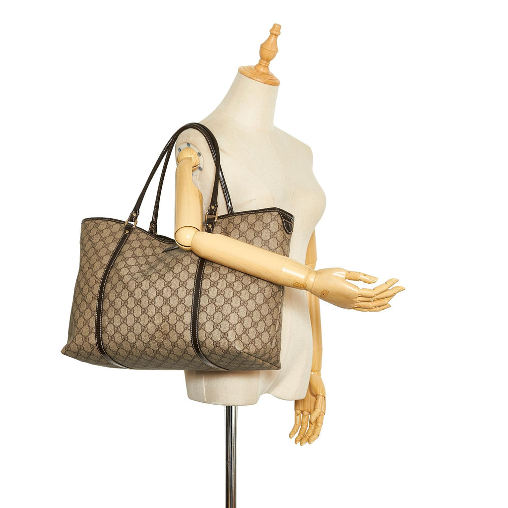Gucci GG Supreme Joy Tote Bag (SHG-Px26pp)