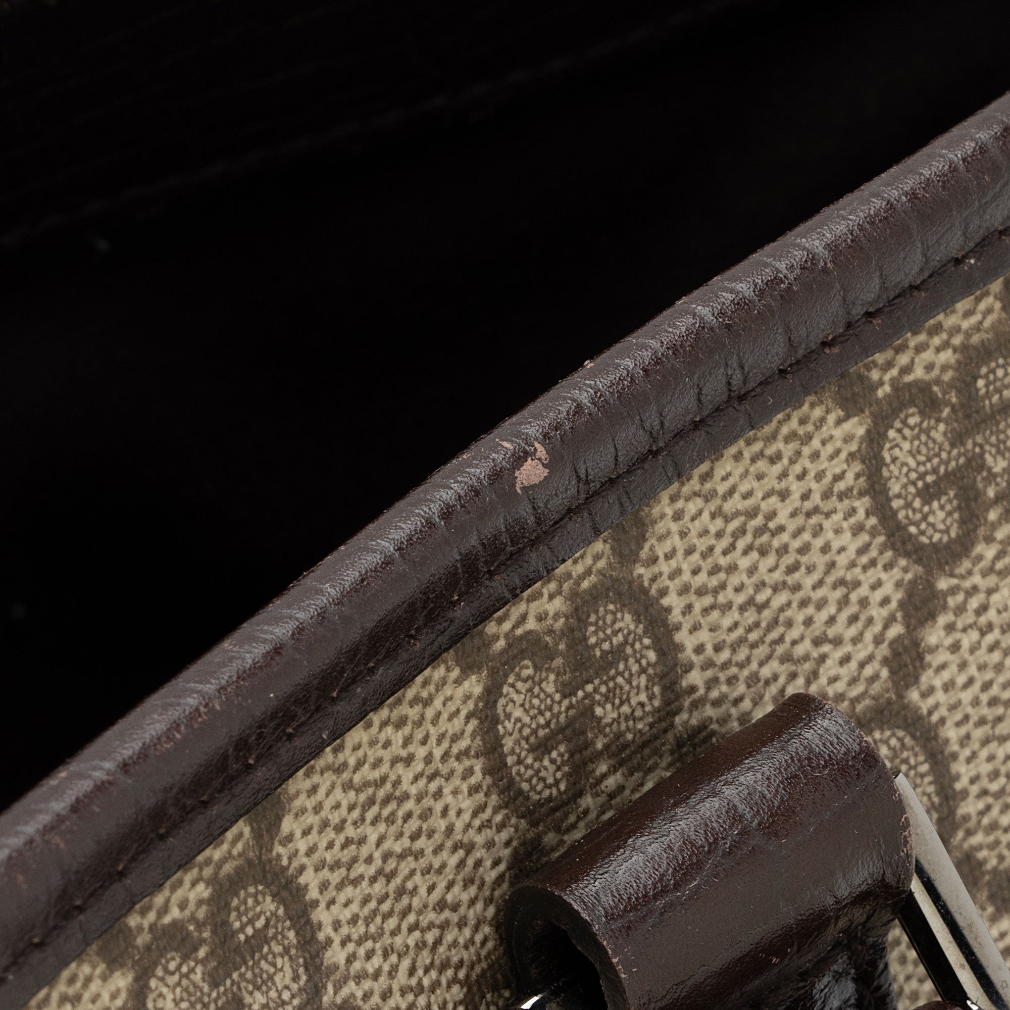 Gucci GG Supreme Joy Tote (SHF-tCmjoK)