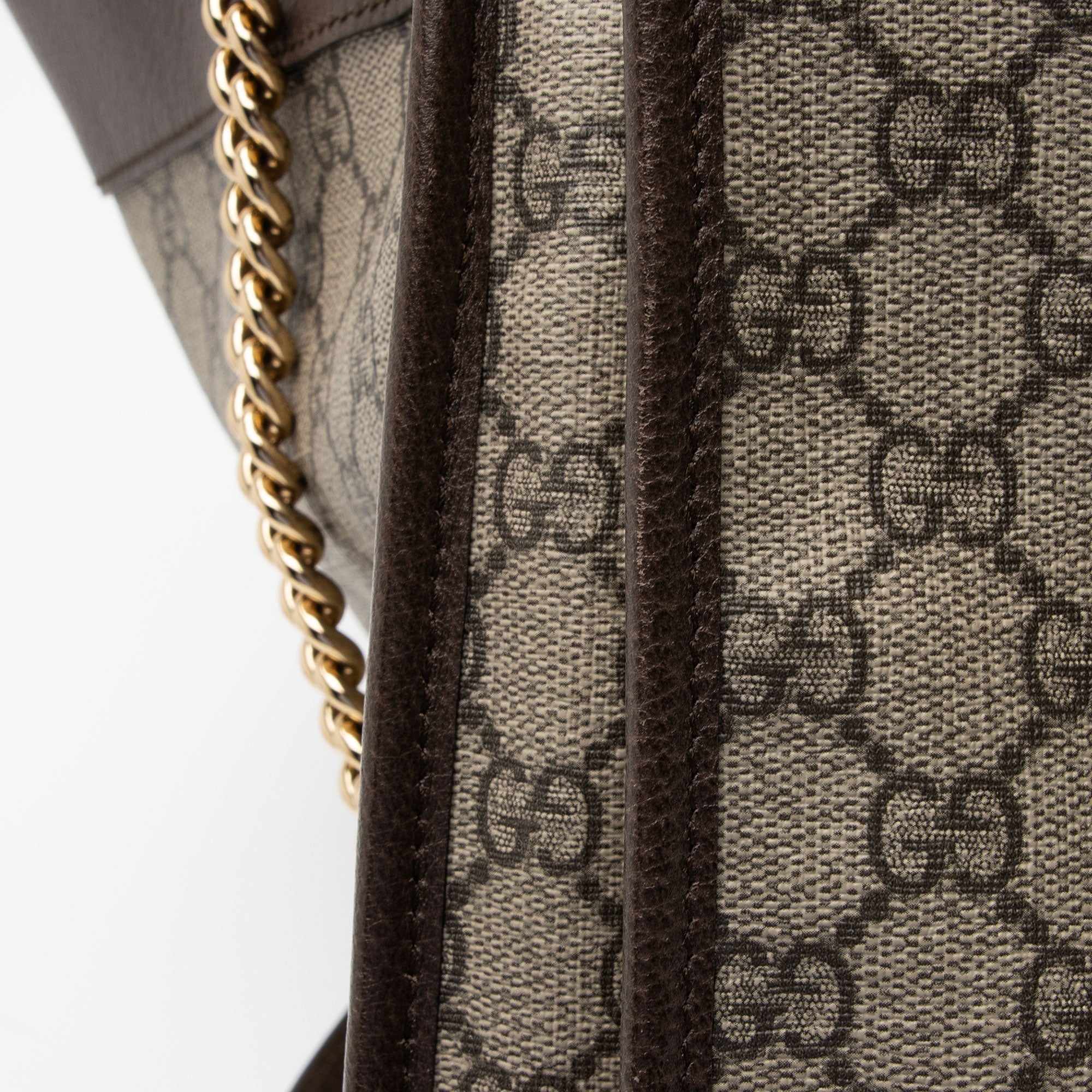 Gucci GG Supreme Rajah Large Tote (SHF-CkmY9Y)