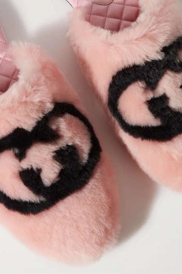 GUCCI GG LOGO SLIPPERS
