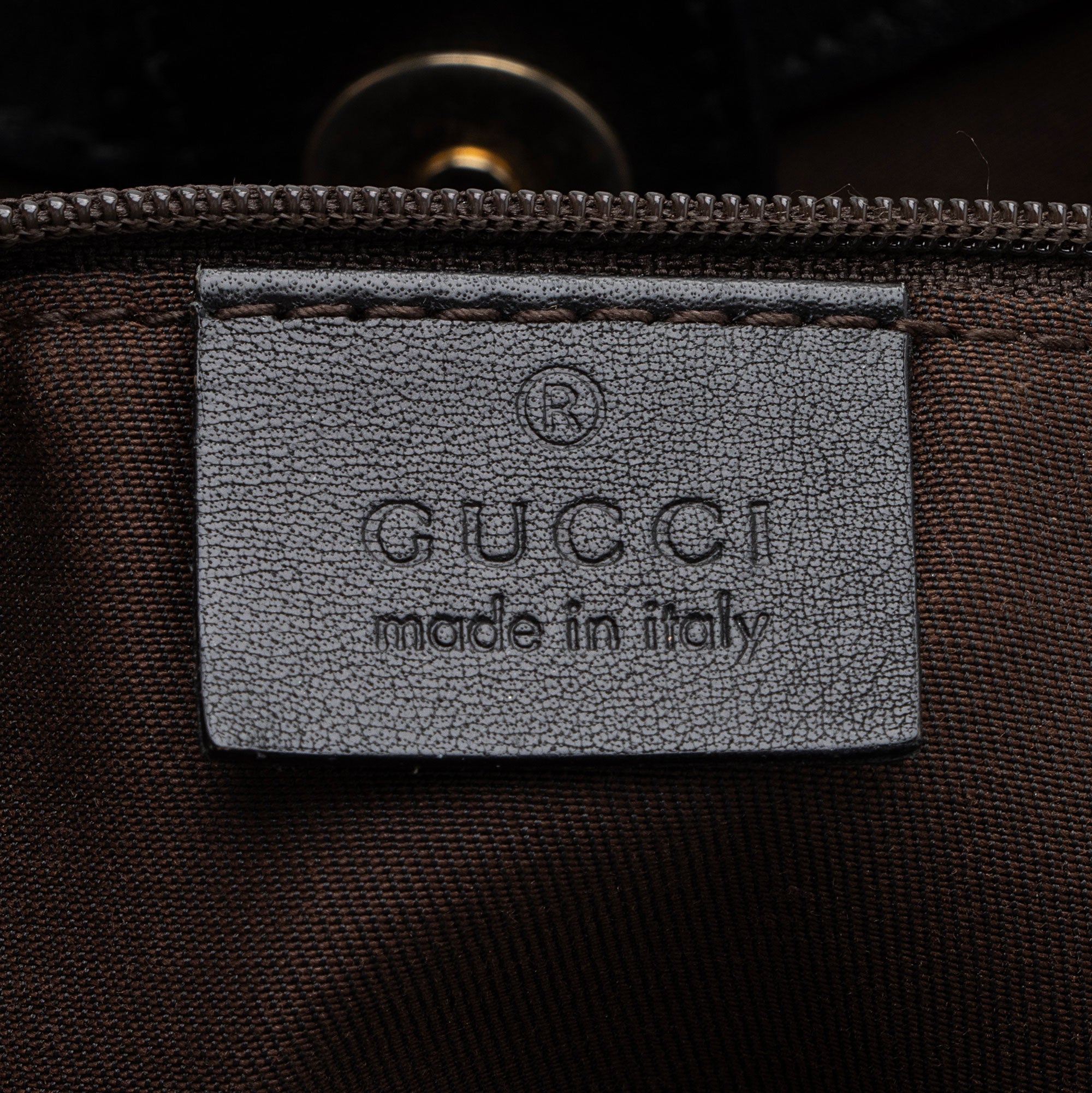 Gucci GG Canvas Sukey Medium Tote (SHF-VHUhKL)