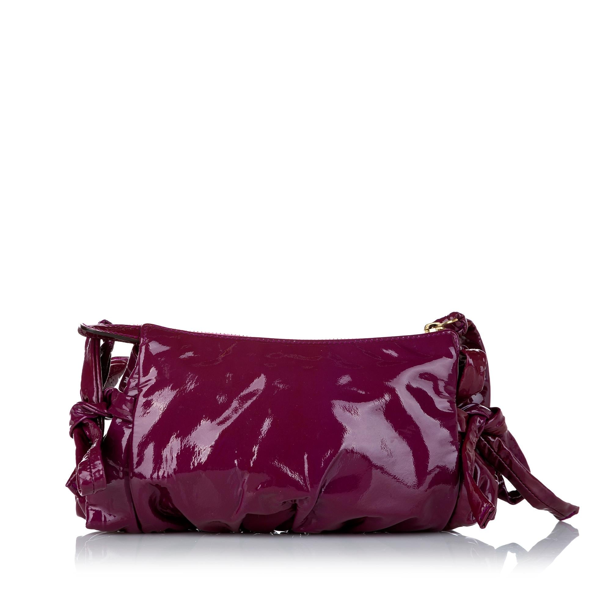 Gucci Hysteria Patent Leather Clutch Bag (SHG-30406)