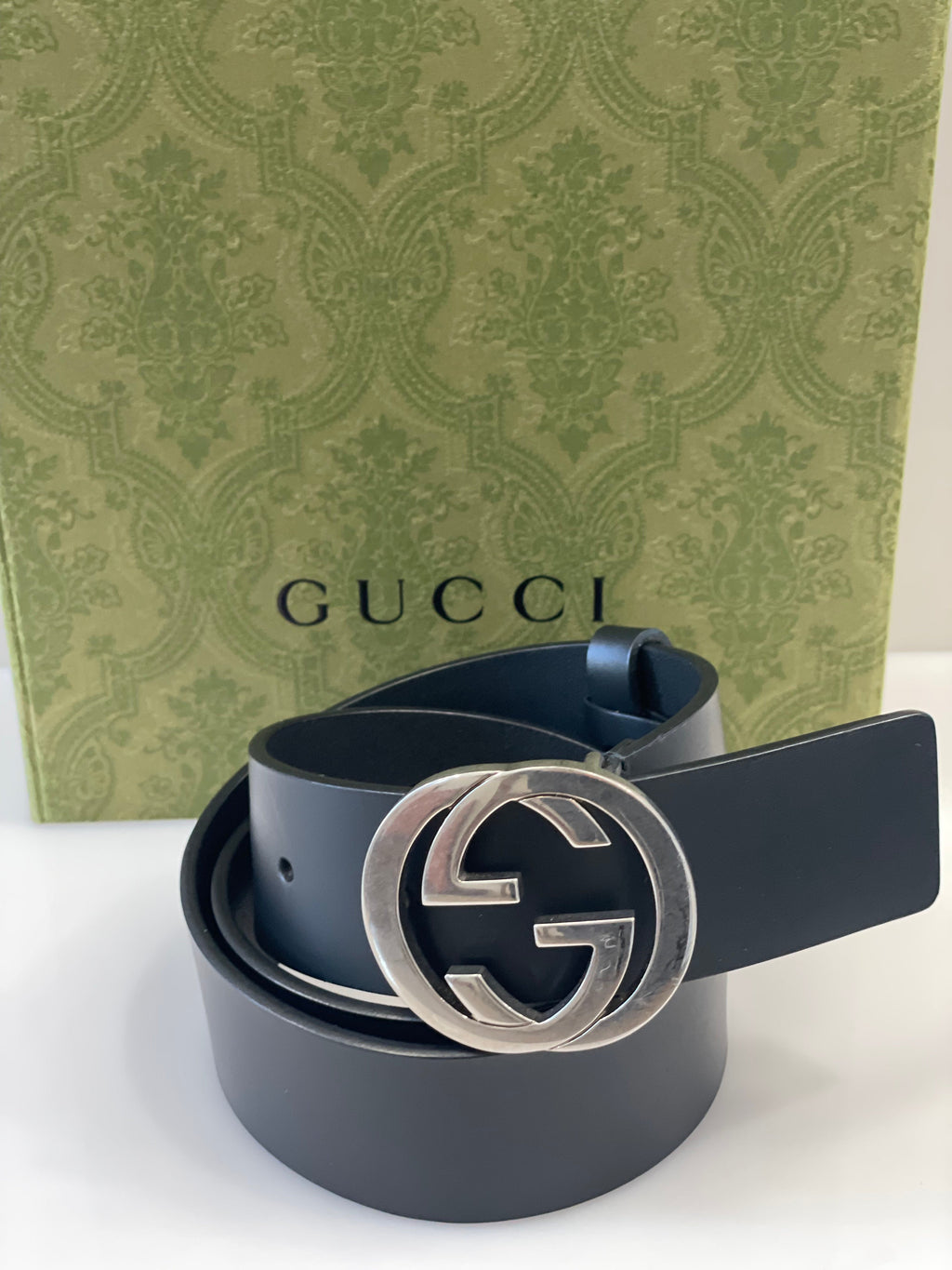 GUCCI INTERLOCKING GG SIGNATURE LEATHER BELT