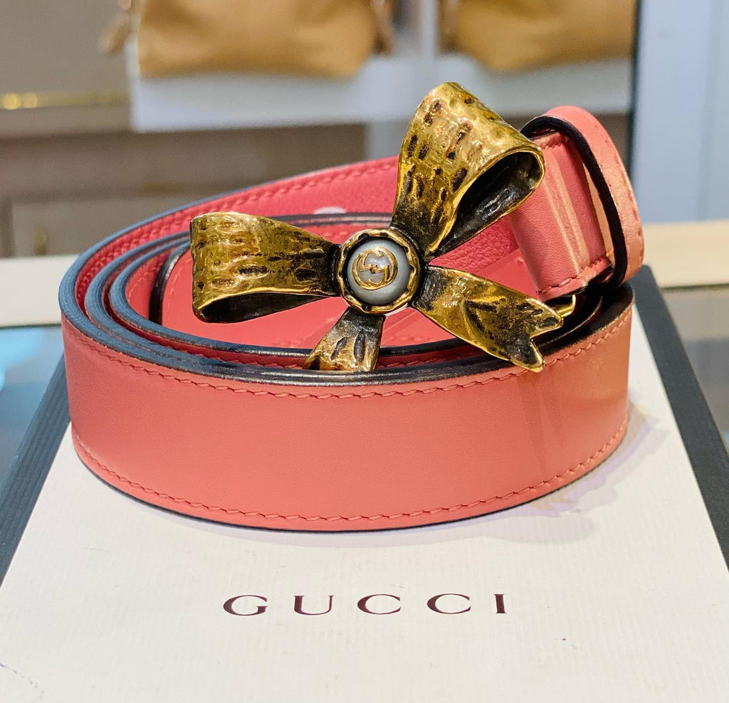 Gucci Leather Metal Bow Buckle Belt