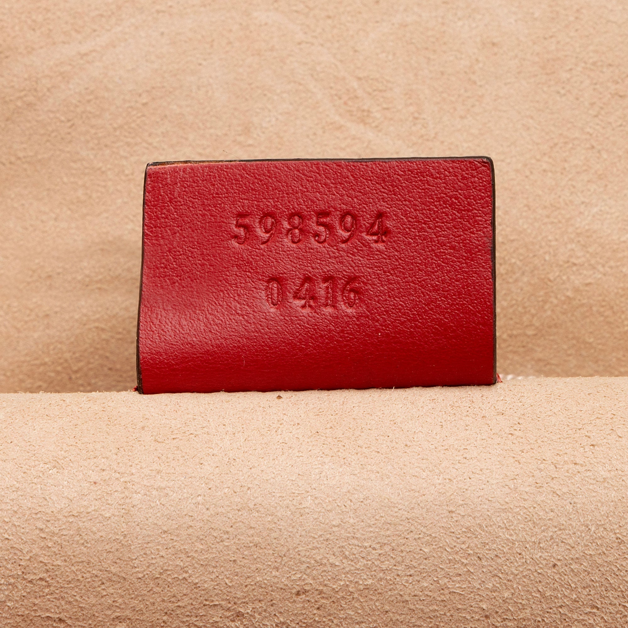 Gucci Matelasse Leather GG Marmont Round Mini Backpack (SHF-I7EvuE)