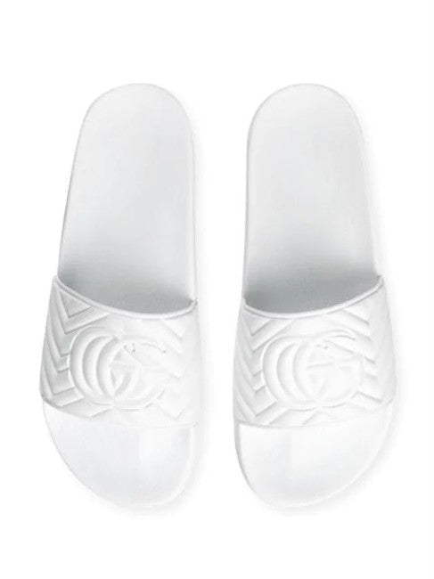 GUCCI GG MATELASSÉ SLIDE SANDAL