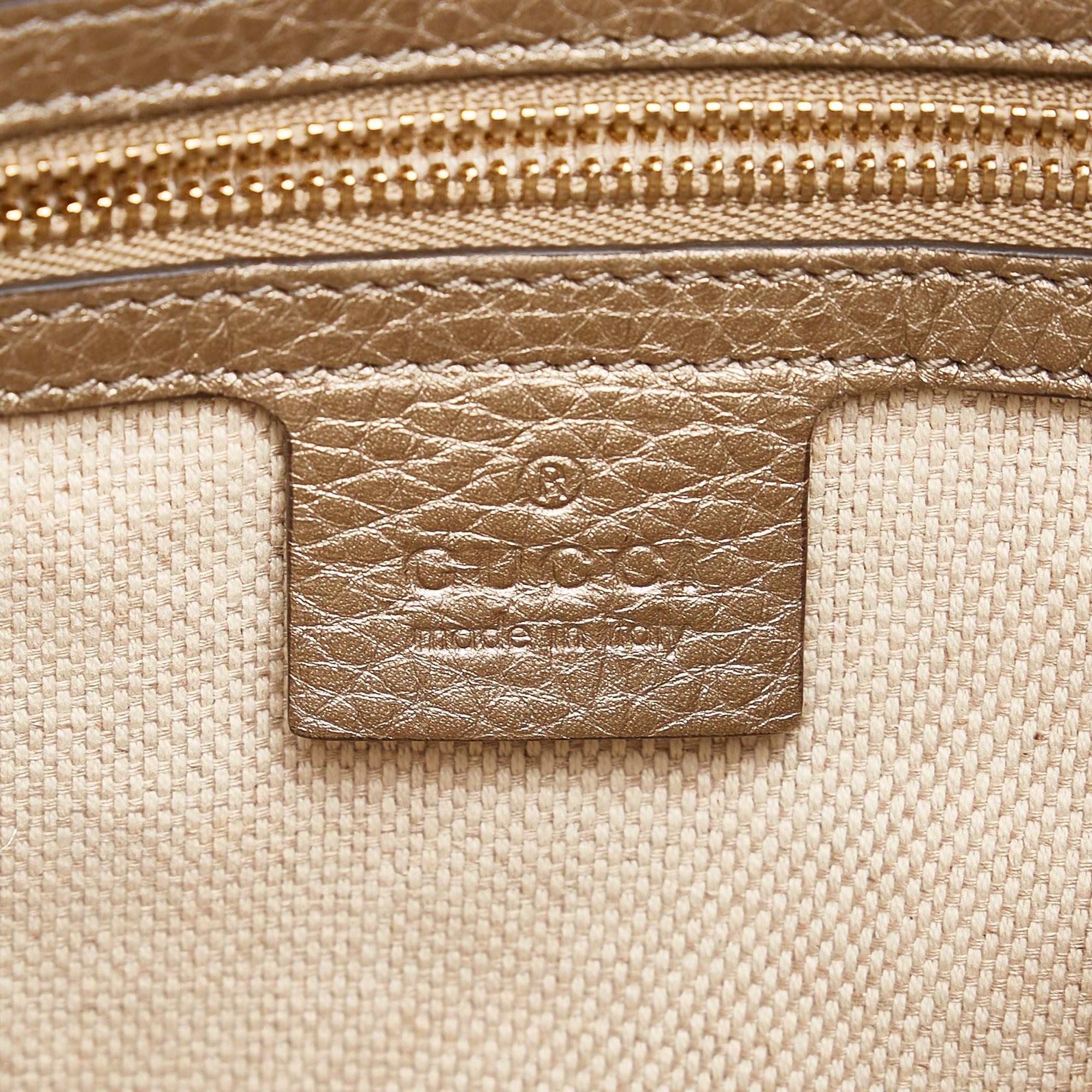 Gucci Medium Soho Chain Tote (SHG-F7uOCC)