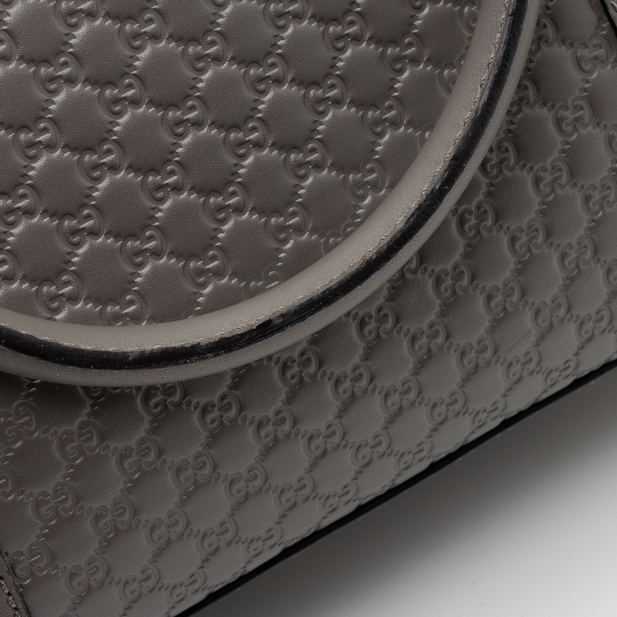 Gucci Microguccissima Leather Joy Medium Zip Tote (SHF-KKh5Fm)