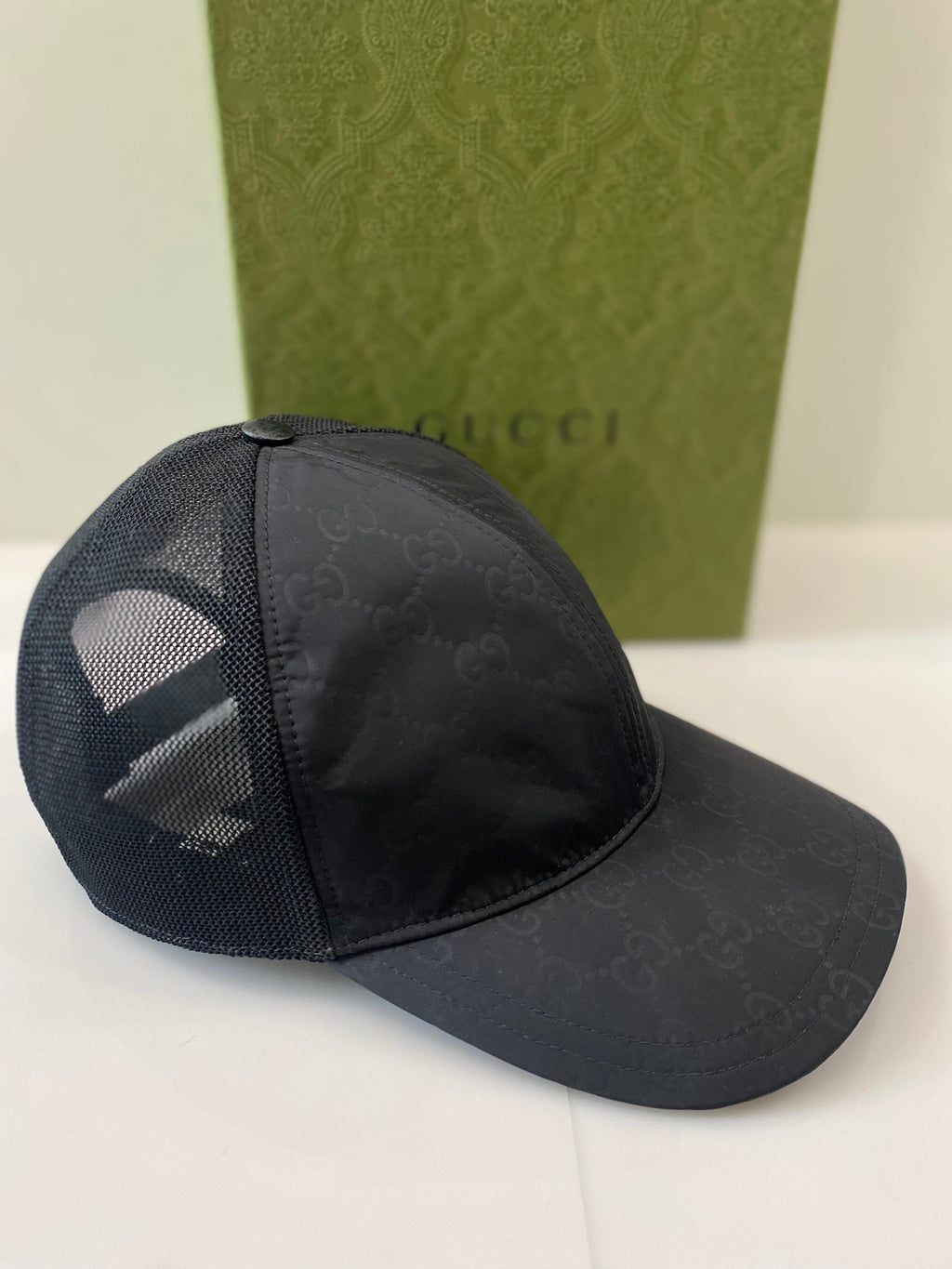 GUCCI GG MONOGRAM NYLON MESH BASEBALL CAP