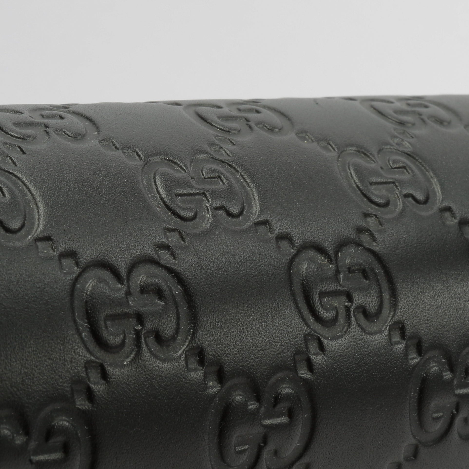 GUCCI Guccissima Top Handle Padlock Bag - Black