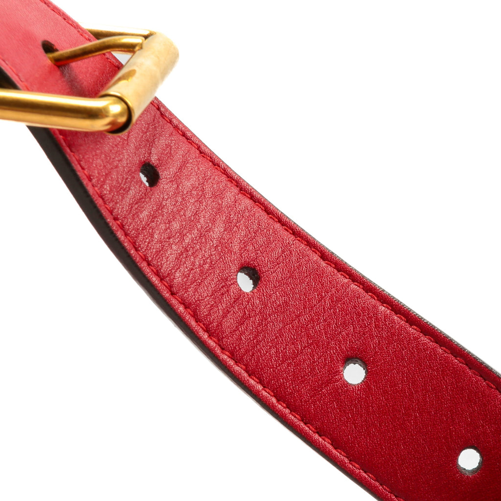 GUCCI GG Marmont Belt Bag - Red