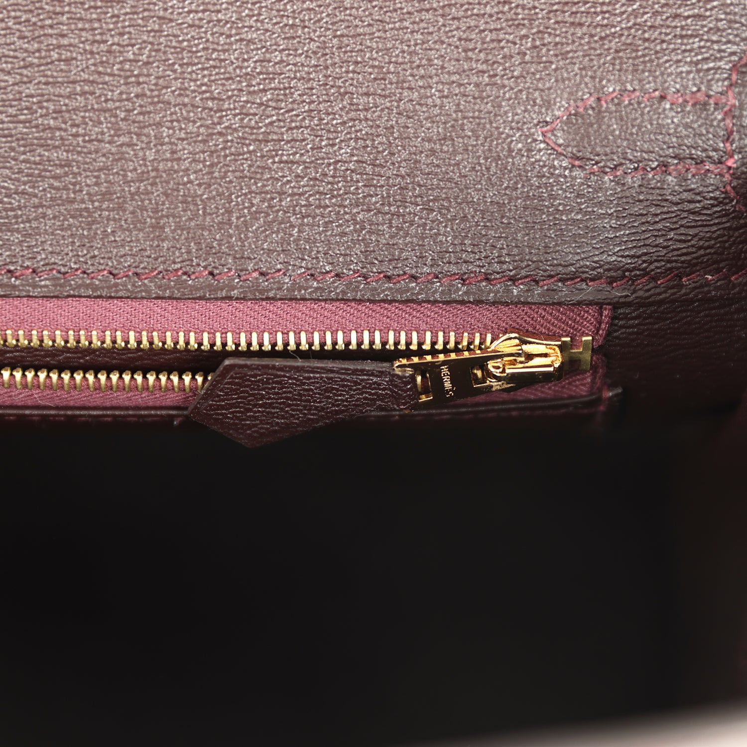 Hermes Birkin 25 Bordeaux Shiny Niloticus Crocodile Gold Hardware
