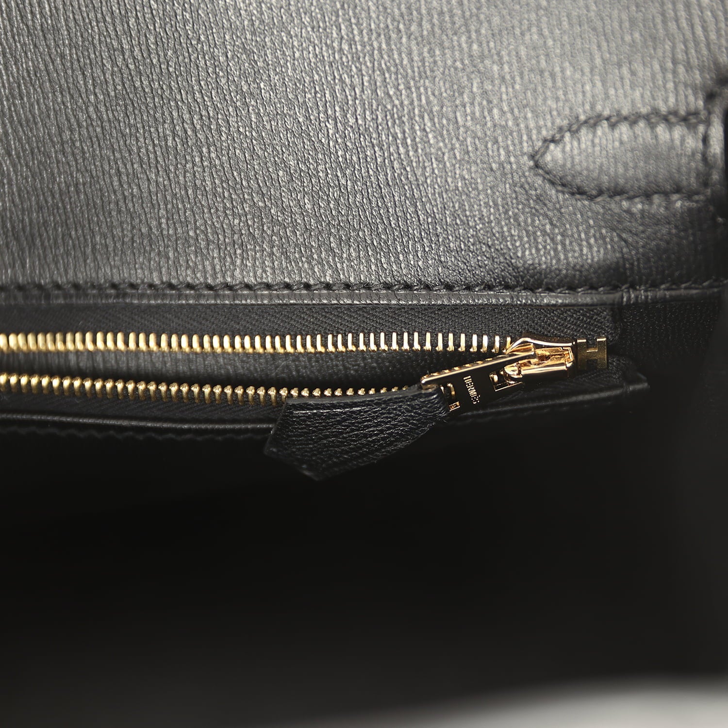 Hermes Birkin 25 Black Matte Alligator Gold Hardware