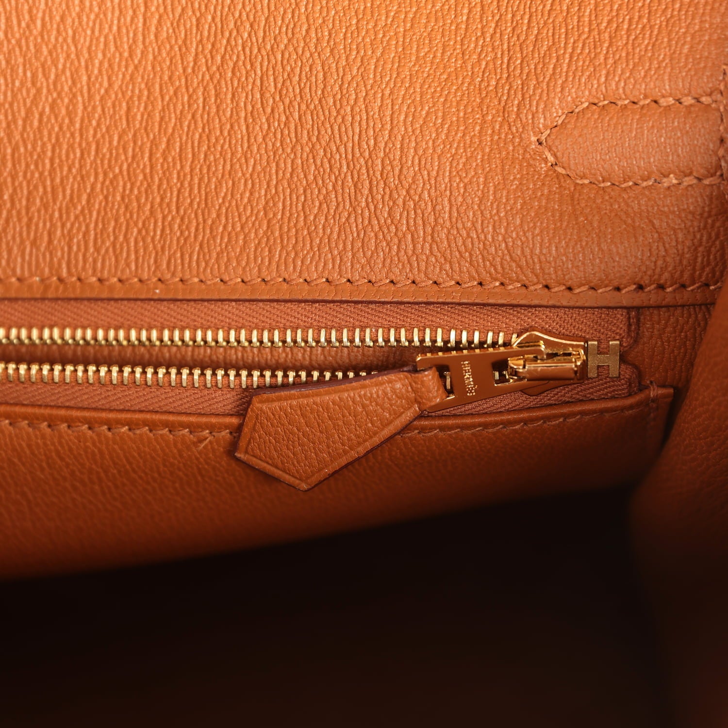 Hermes Birkin 25 Gold Matte Alligator Gold Hardware