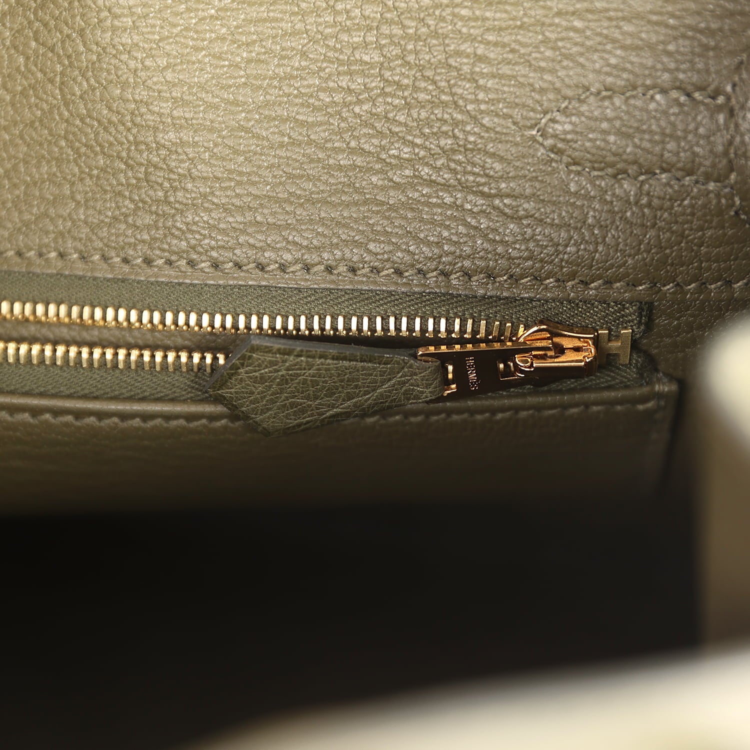 Pre-owned Hermes Birkin 25 Vert Veronese Ostrich Gold Hardware