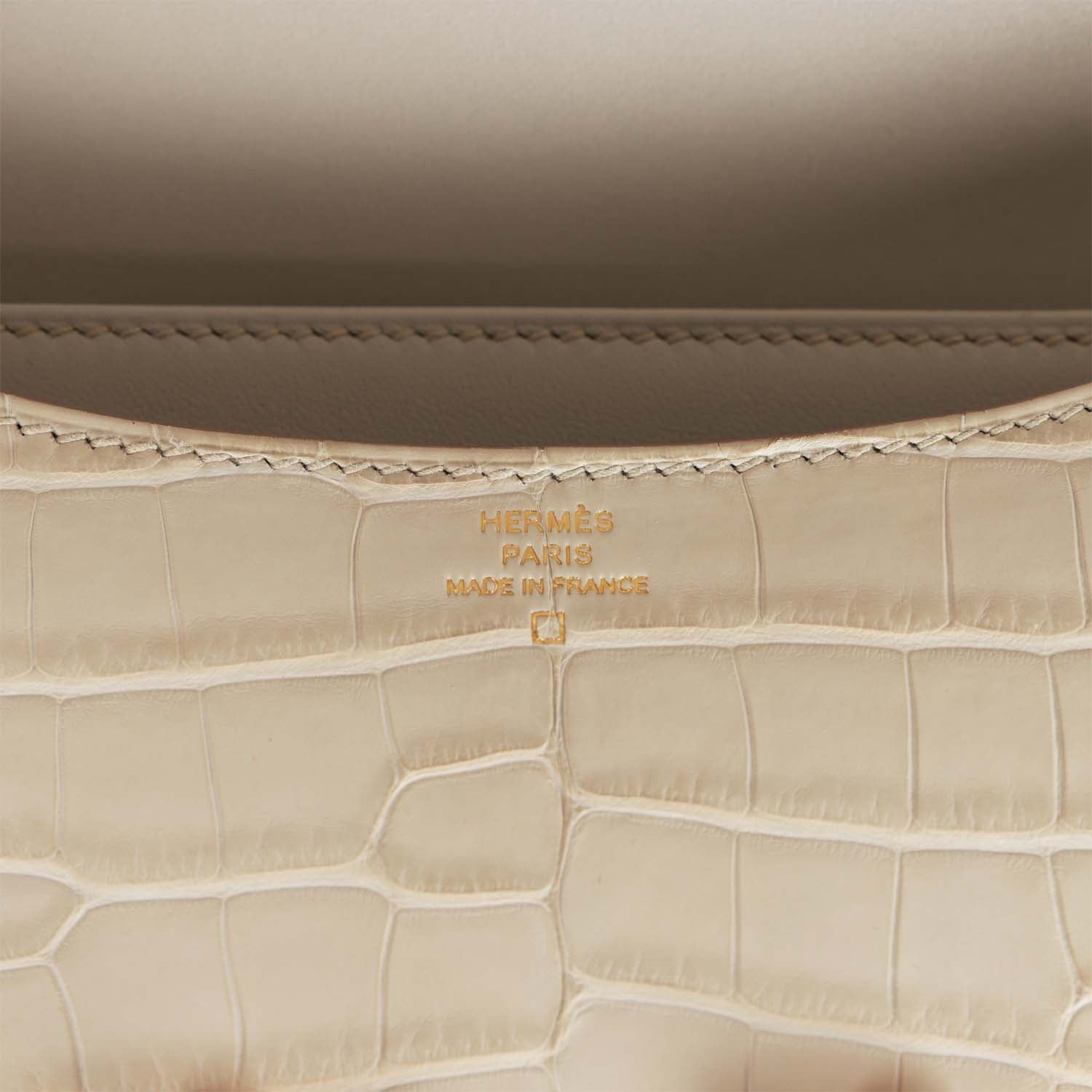 Hermes Constance 18 Beton Matte Alligator Gold Hardware