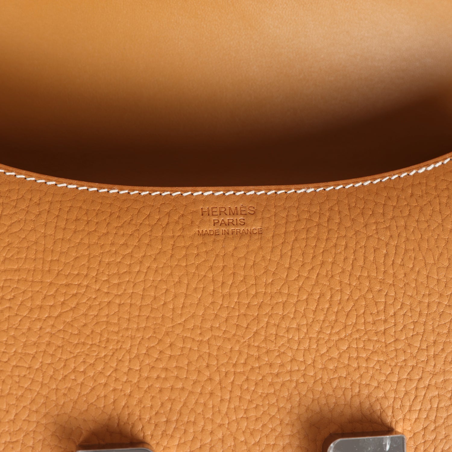 Hermes Constance 1-24 Naturel Sable Vache Naturel Graine Palladium Hardware