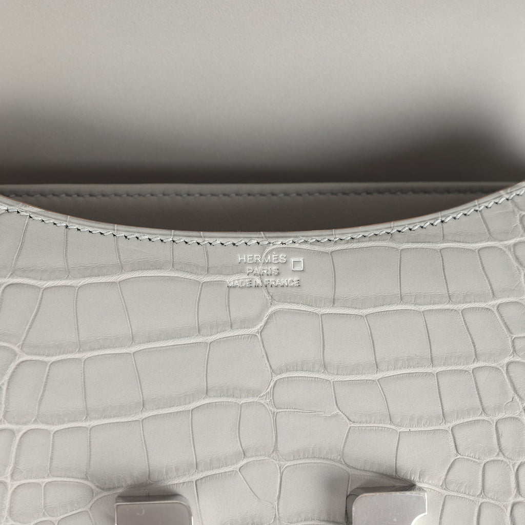 Hermes Constance 18 Gris Perle Matte Alligator Palladium Hardware