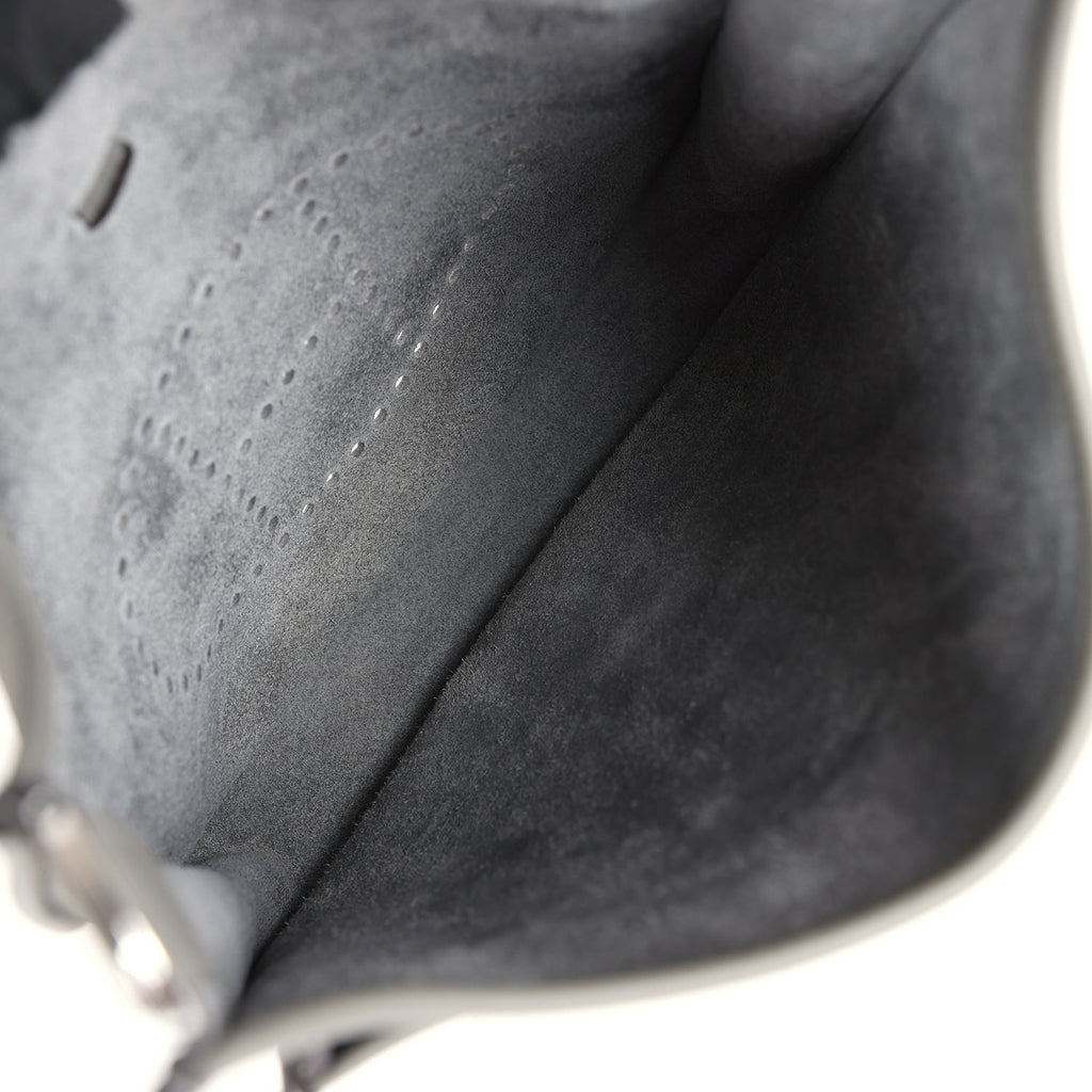 Hermes Evelyne III PM Gris Meyer Clemence Palladium Hardware