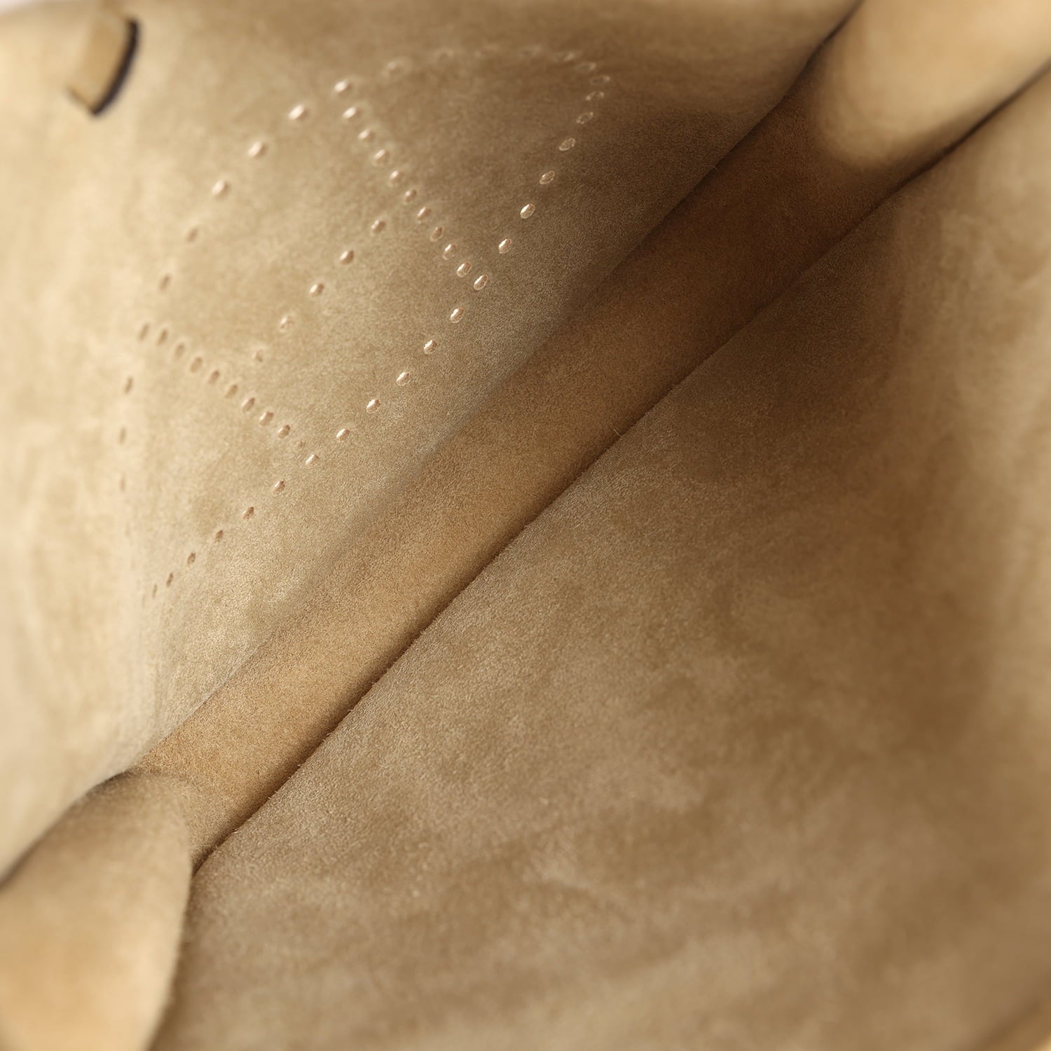 Hermes Evelyne III PM Trench Clemence Gold Hardware