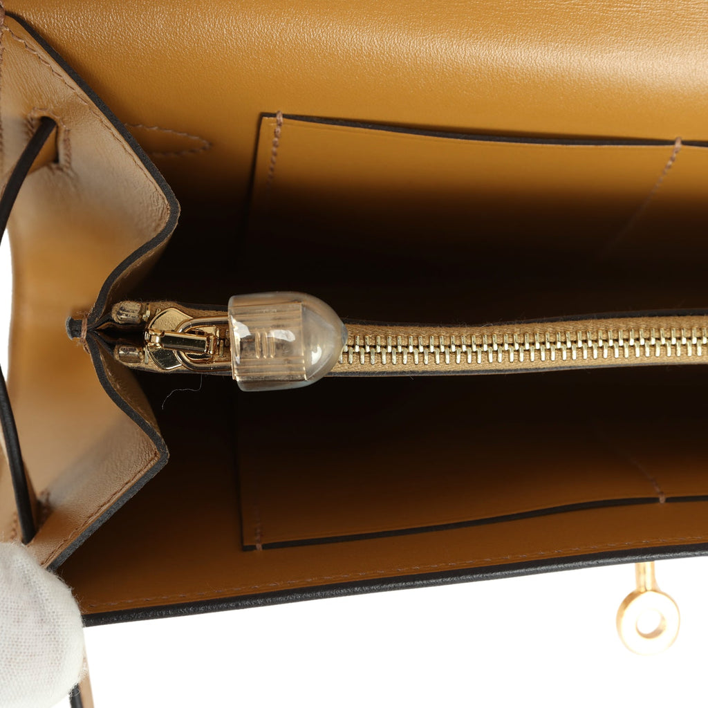 Hermes Kelly Wallet To Go Sesame Tadelakt Gold Hardware