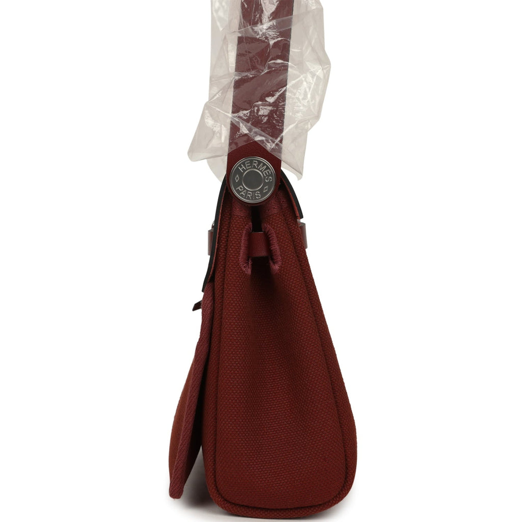 Hermes Herbag Zip 20 Mini Rouge H Toile Militaire Canvas and Vache Hunter Palladium Hardware
