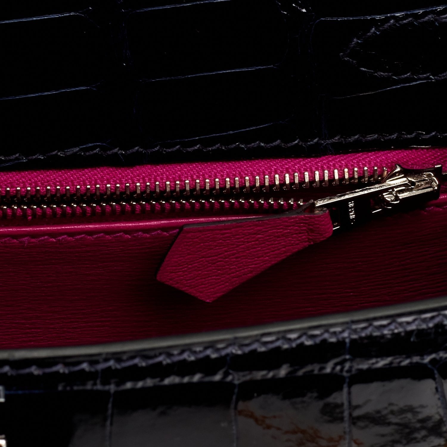 Pre-owned Hermes Kelly Sellier 25 Bleu Marine Verso Shiny Alligator Palladium Hardware