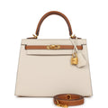 Pre-owned Hermes Special Order (HSS) Kelly Sellier 25 Craie and Gold Epsom Brushed Gold Hardware