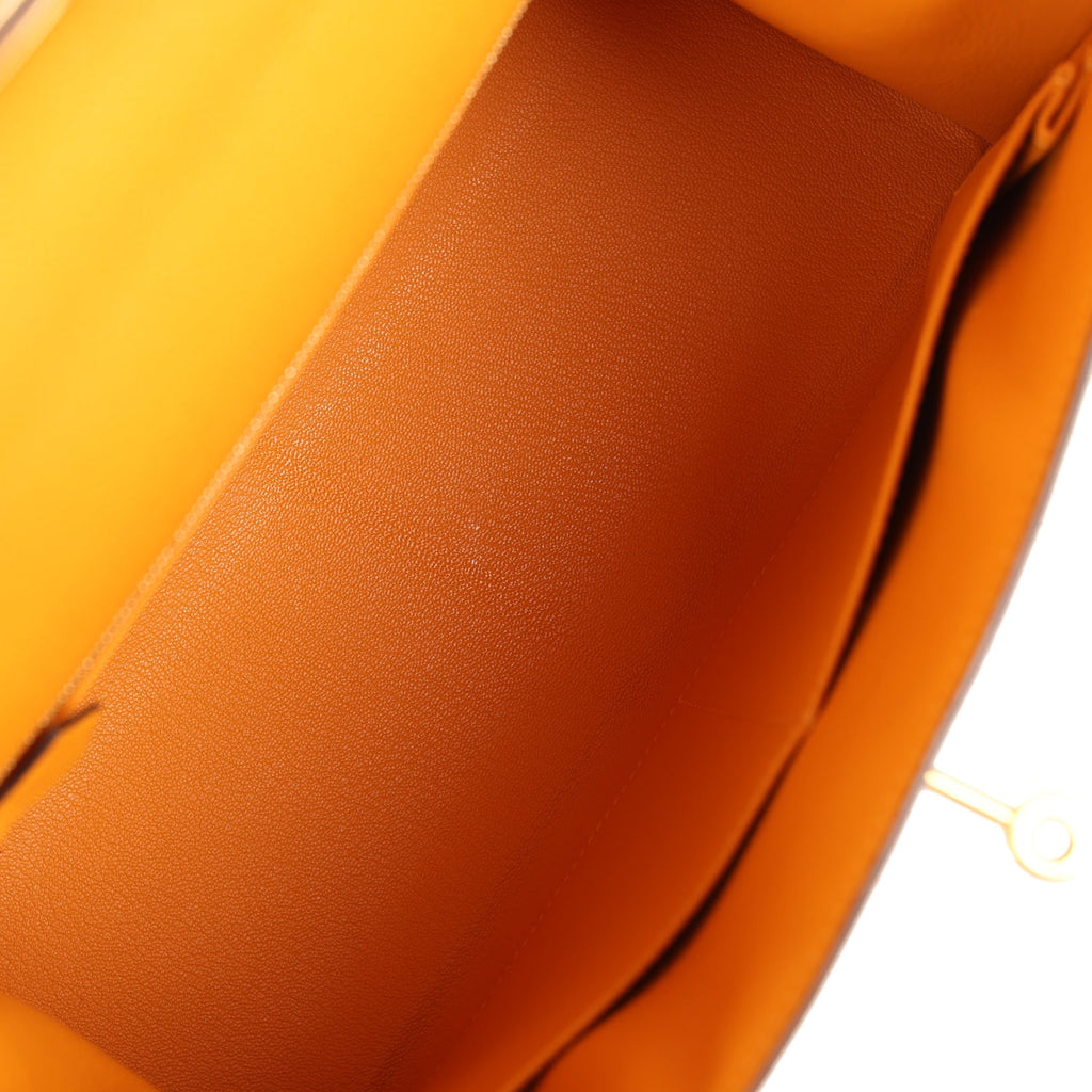 Pre-owned Hermes Special Order (HSS) Kelly Sellier 28 Jaune D'Or Epsom Gold Hardware