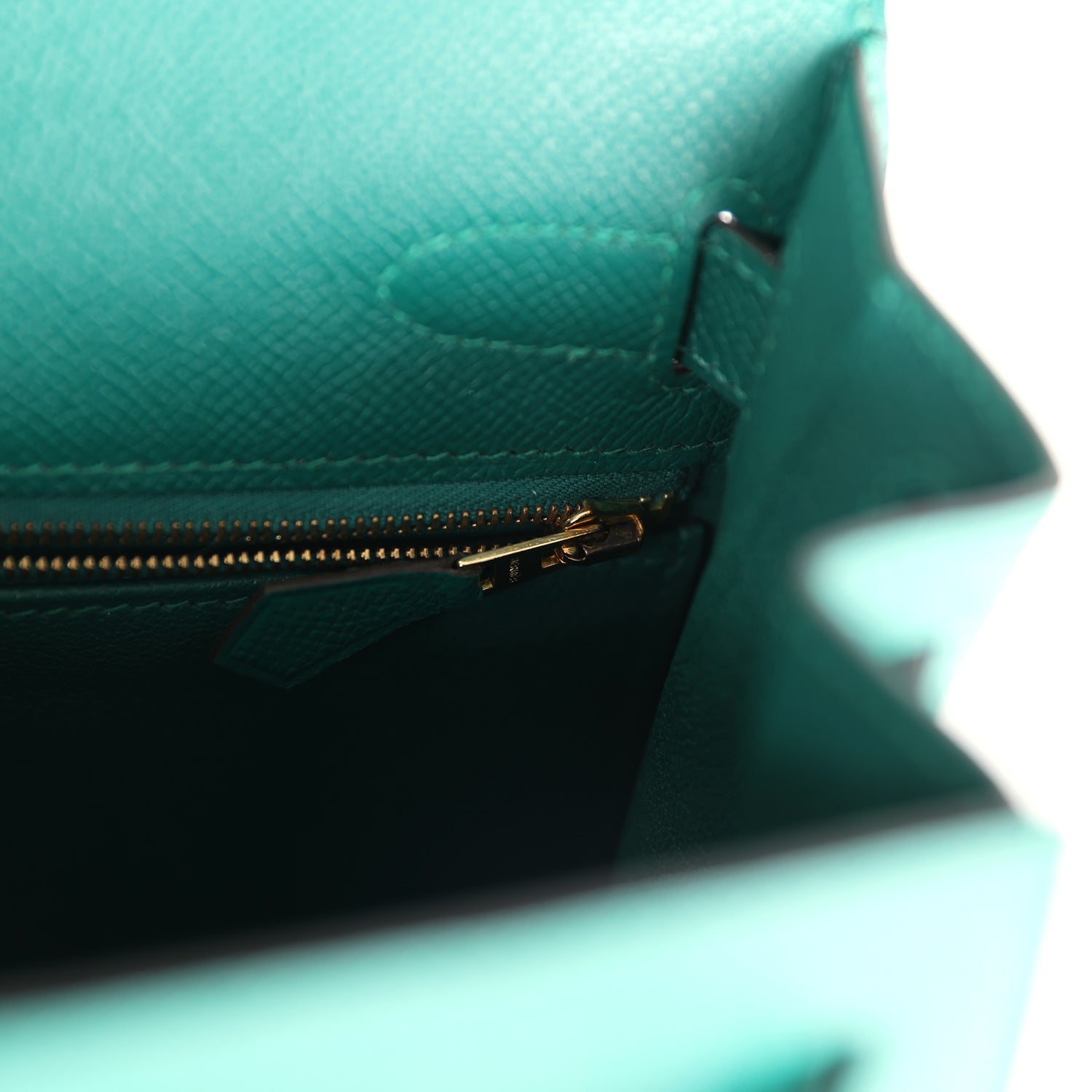 Pre-owned Hermes Kelly Sellier 28 Malachite Epsom Gold Hardware