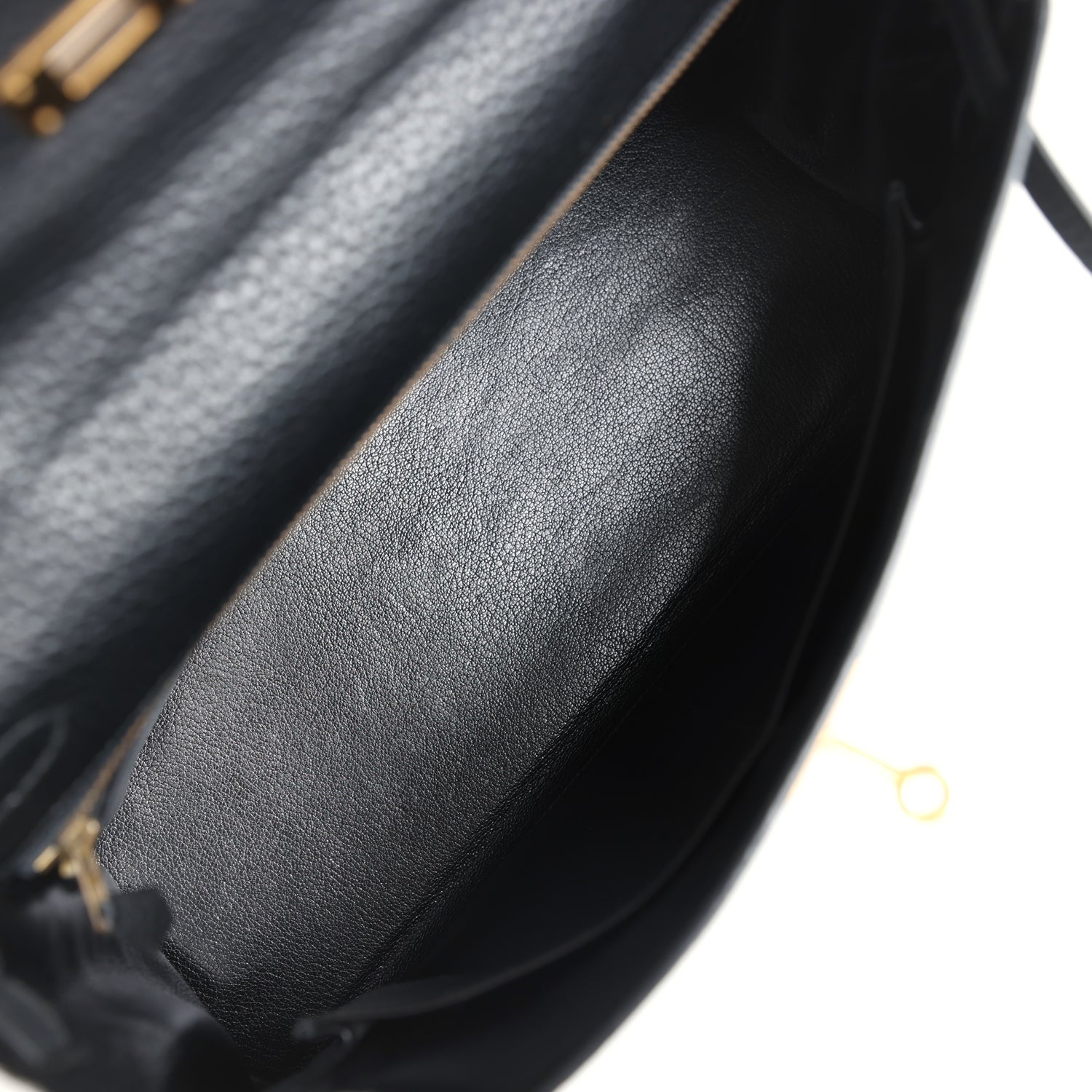 New Hermes Kelly Retourne 32 Black Ardennes Gold Hardware