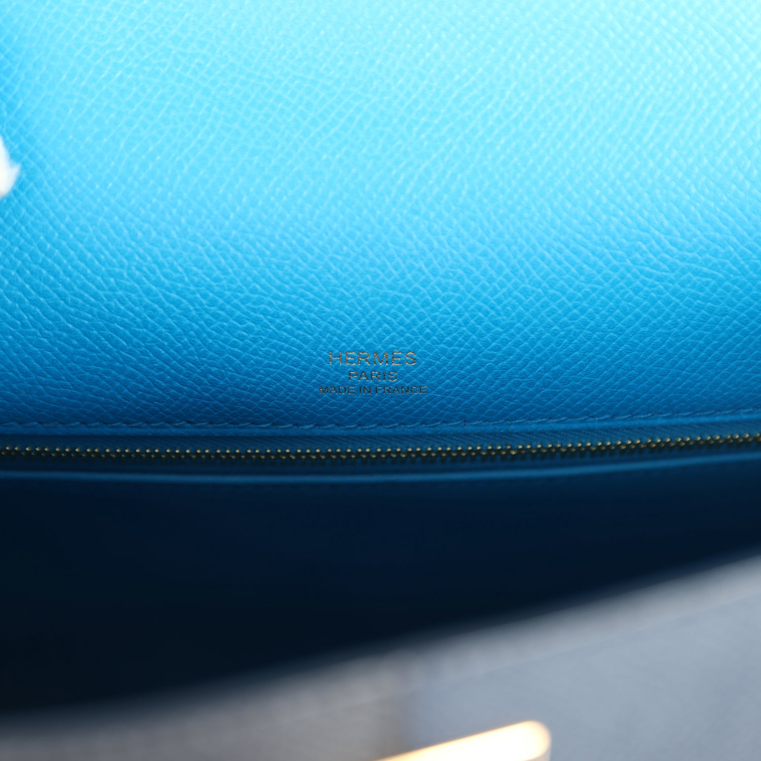Pre-owned Hermes Kelly Sellier 28 Casaque Bleu Indigo and Black Epsom Gold Hardware