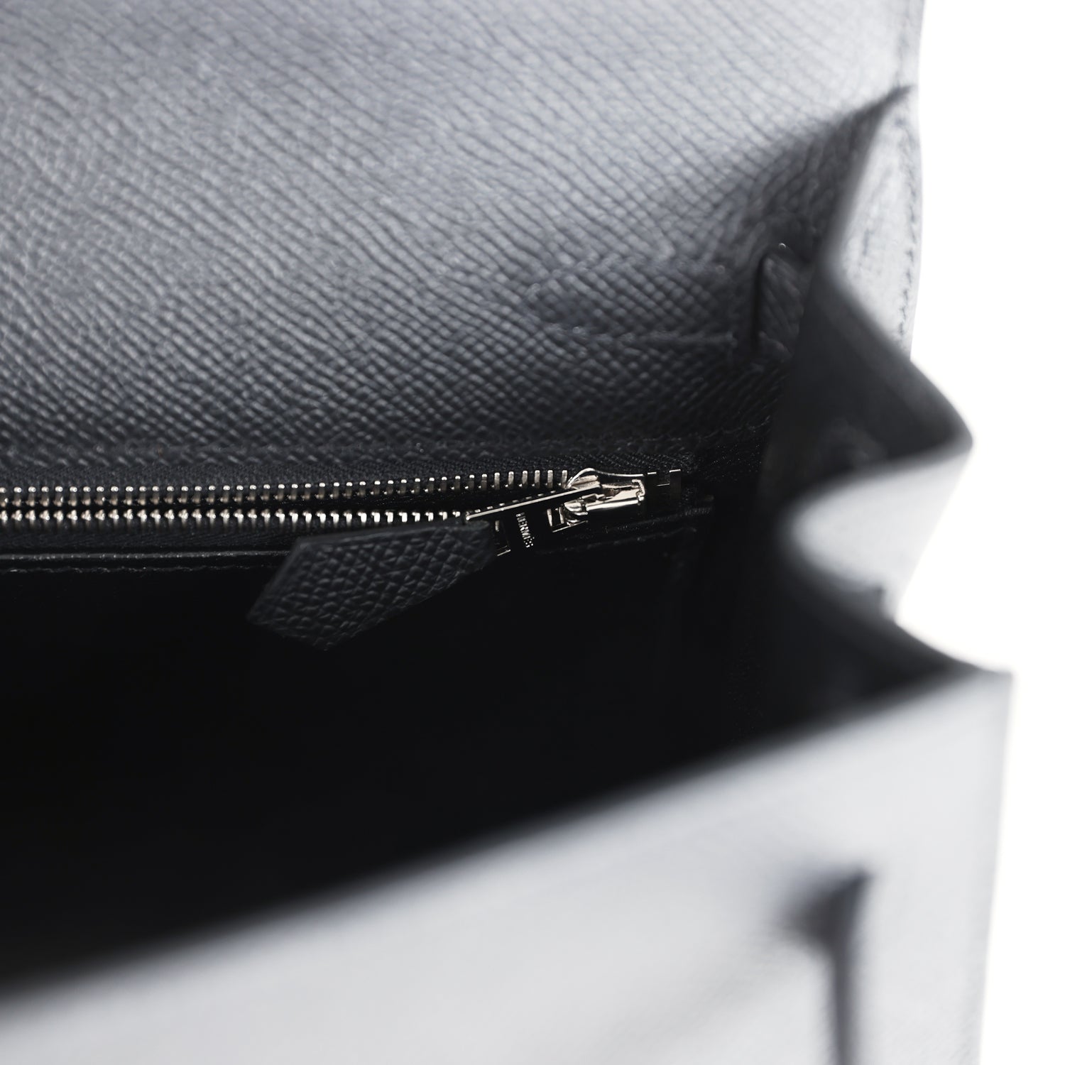 Hermes Kelly Sellier 25 Black Epsom Palladium Hardware