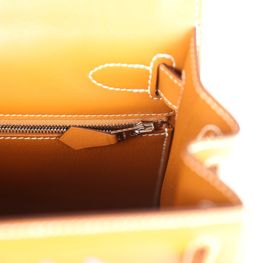 Hermes Kelly Sellier 28 "Painted Quadrige" Naturel Sable Butler Palladium Hardware
