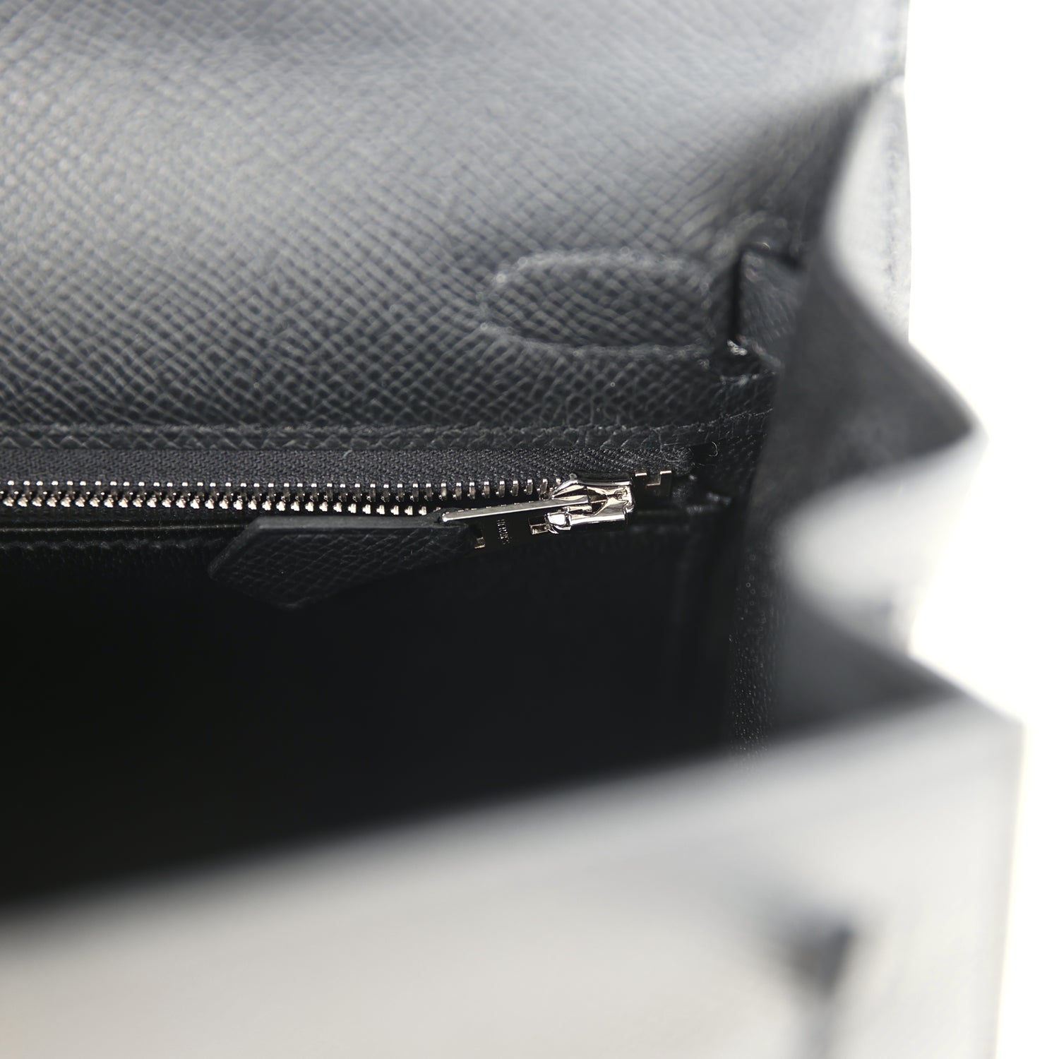 Hermes Kelly Sellier 25 Black Epsom Palladium Hardware