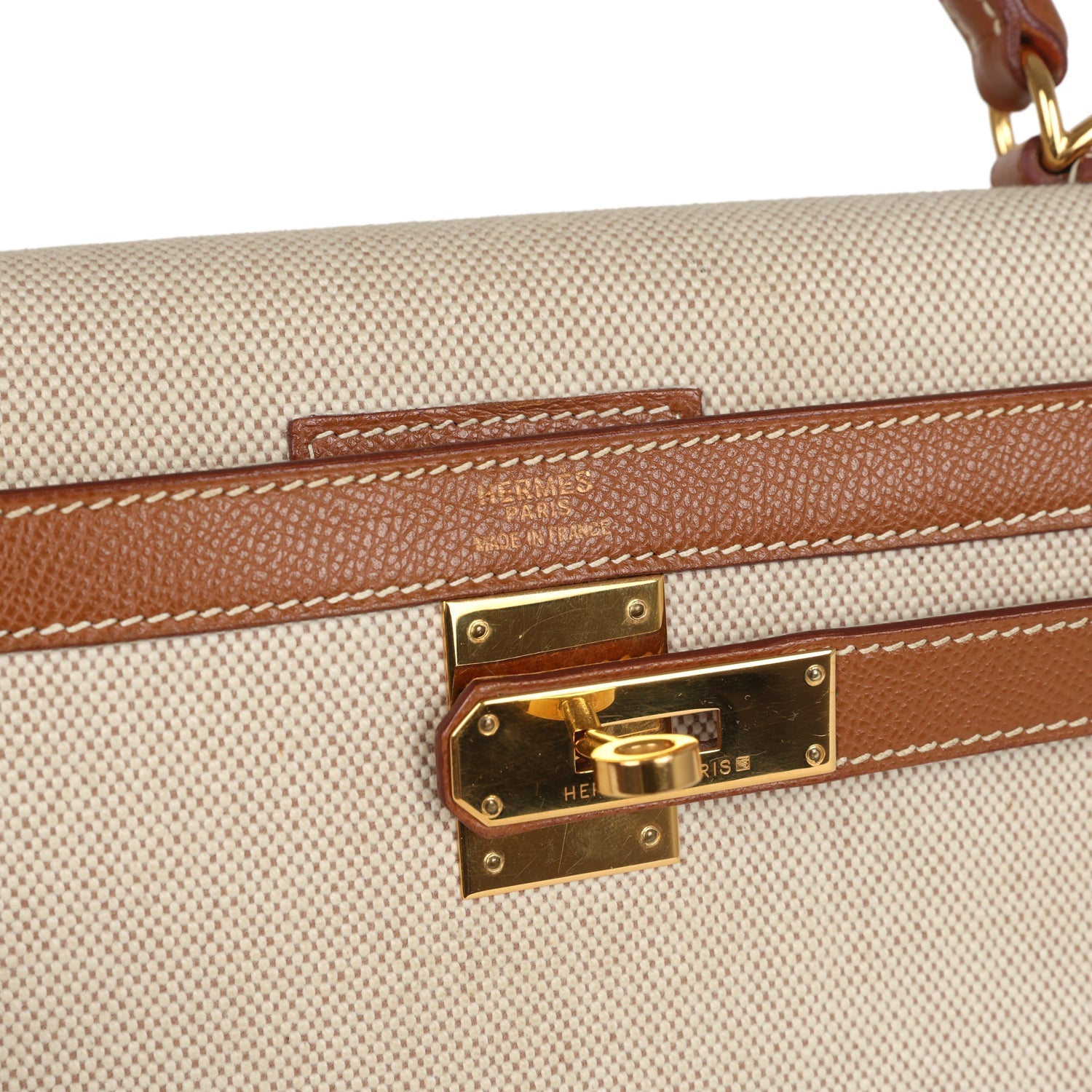 New Hermes Kelly Sellier 32 Gold Courchevel and Ecru-Beige Toile H Canvas Gold Hardware