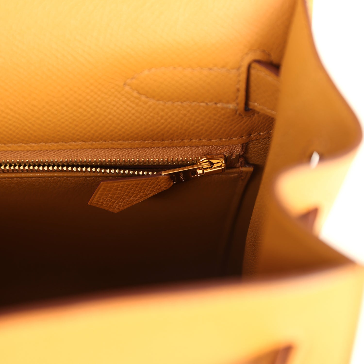 Hermes Kelly Sellier 32 Sesame Epsom Gold Hardware