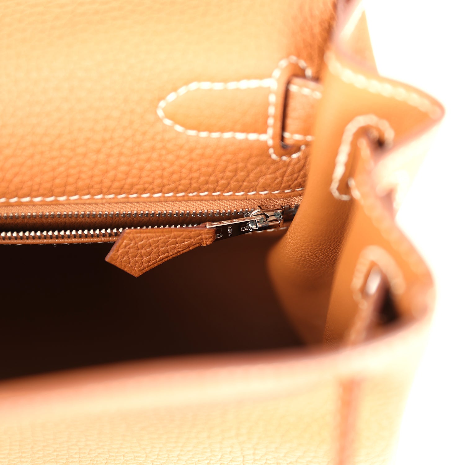 Pre-owned Hermes Kelly Retourne 28 Gold Togo Palladium Hardware