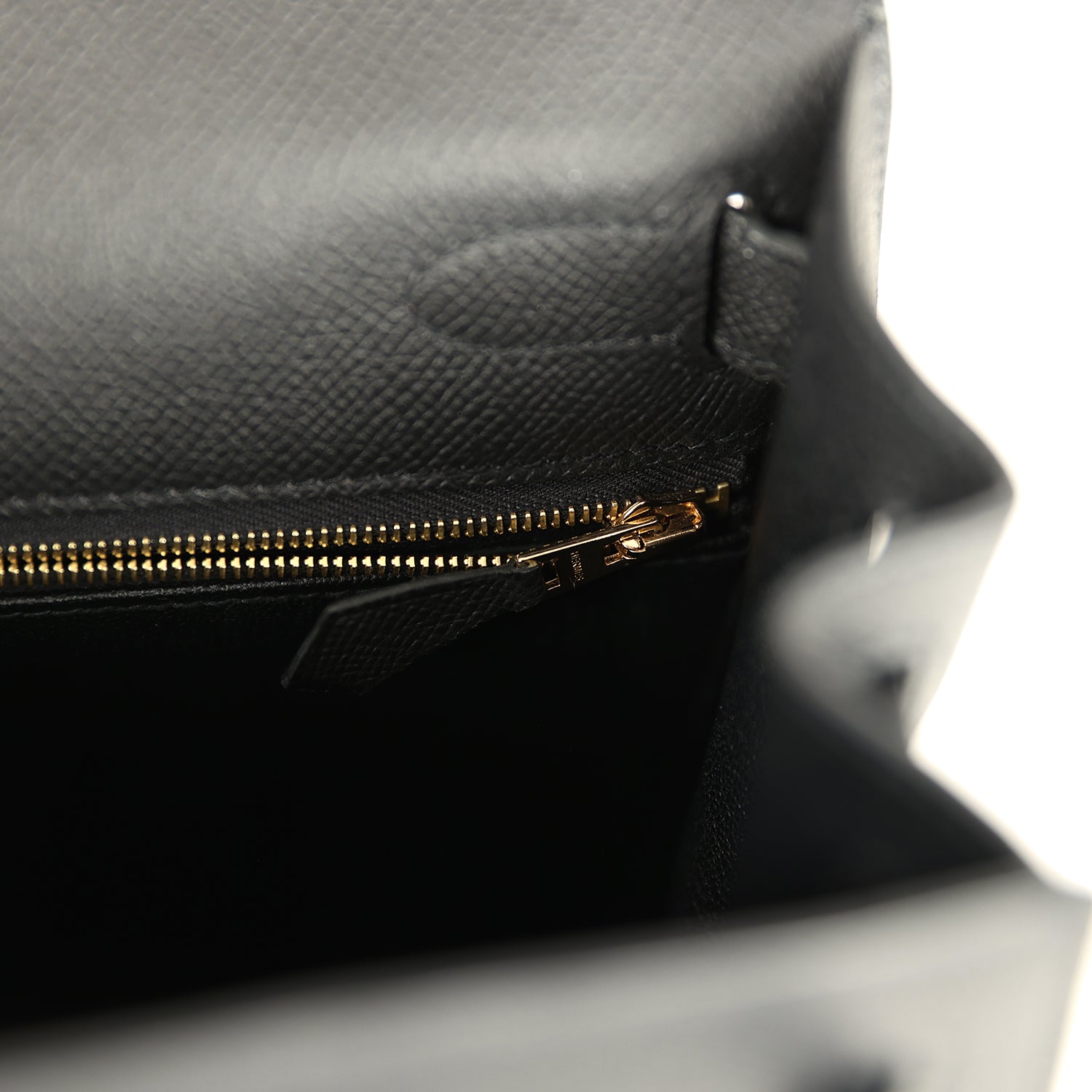 Pre-owned Hermes Kelly Sellier 28 Black Epsom Permabrass Hardware