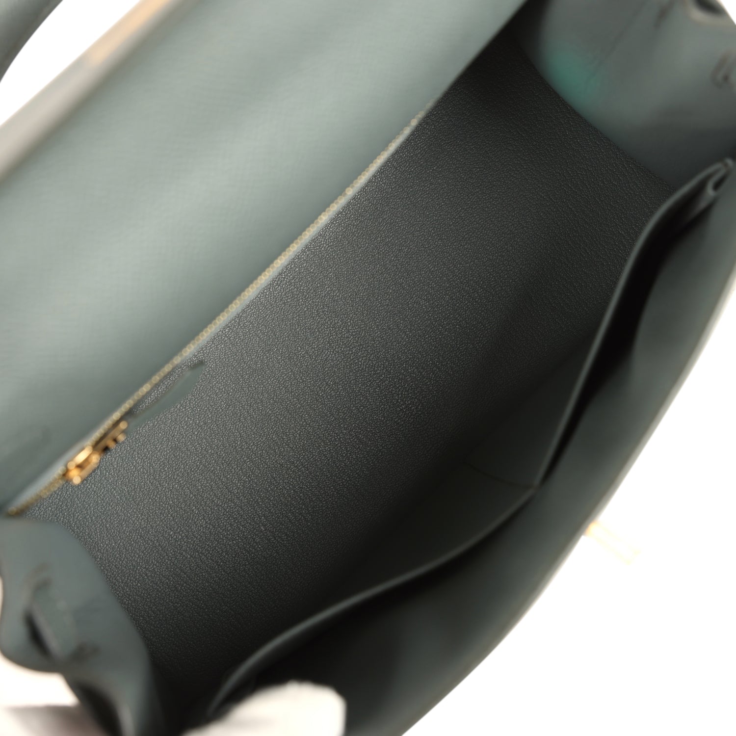 Pre-owned Hermes Kelly Sellier 28 Vert Amande Epsom Gold Hardware