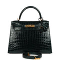 Pre-owned Hermes Kelly Sellier 28 Vert Cypres Shiny Niloticus Crocodile Gold Hardware