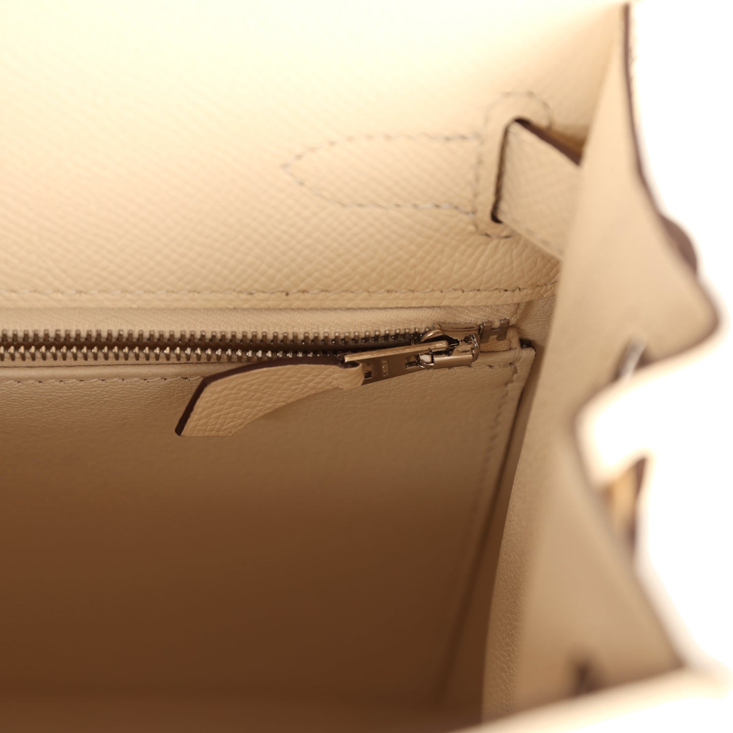 New Hermes Kelly Sellier 28 Nata Epsom Palladium Hardware