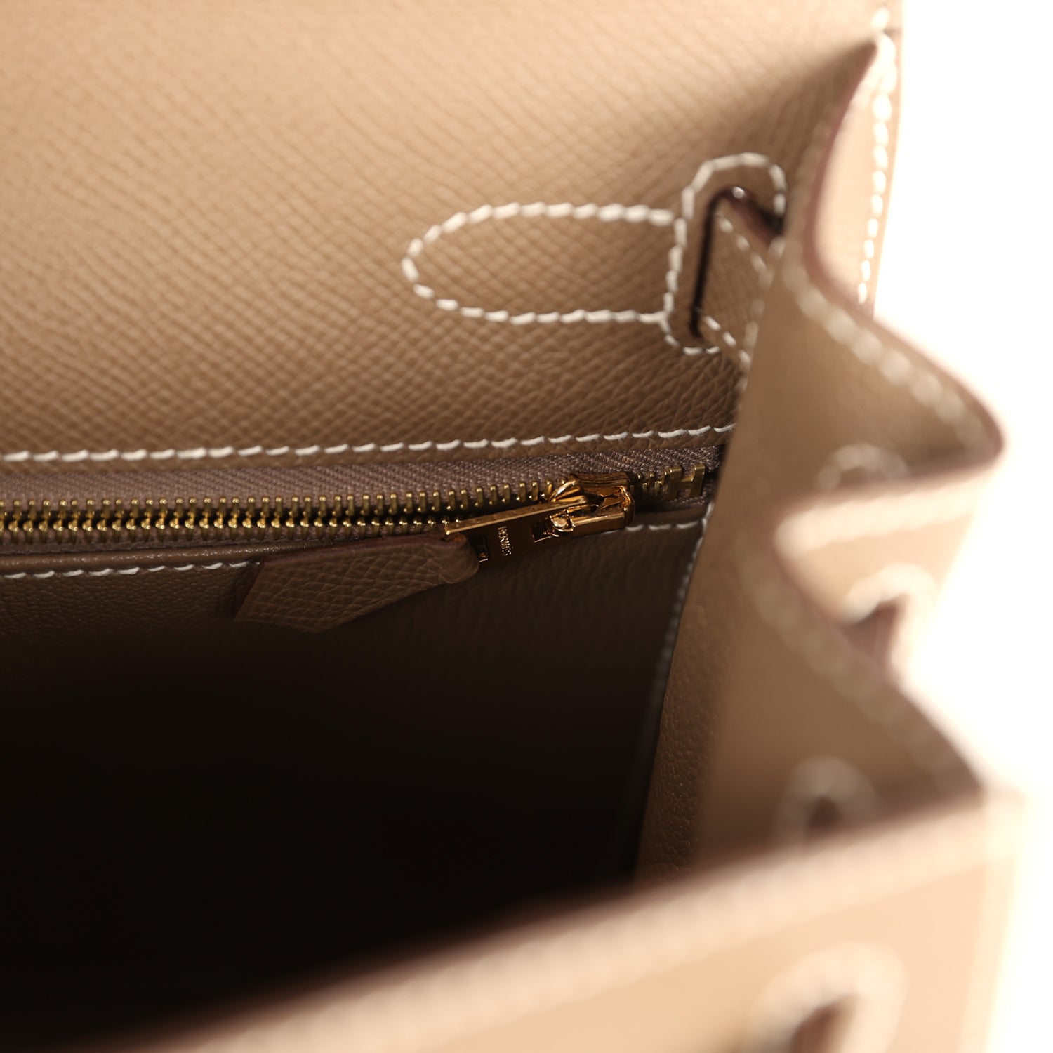 Pre-owned Hermes Kelly Sellier 28 Etoupe Epsom Gold Hardware