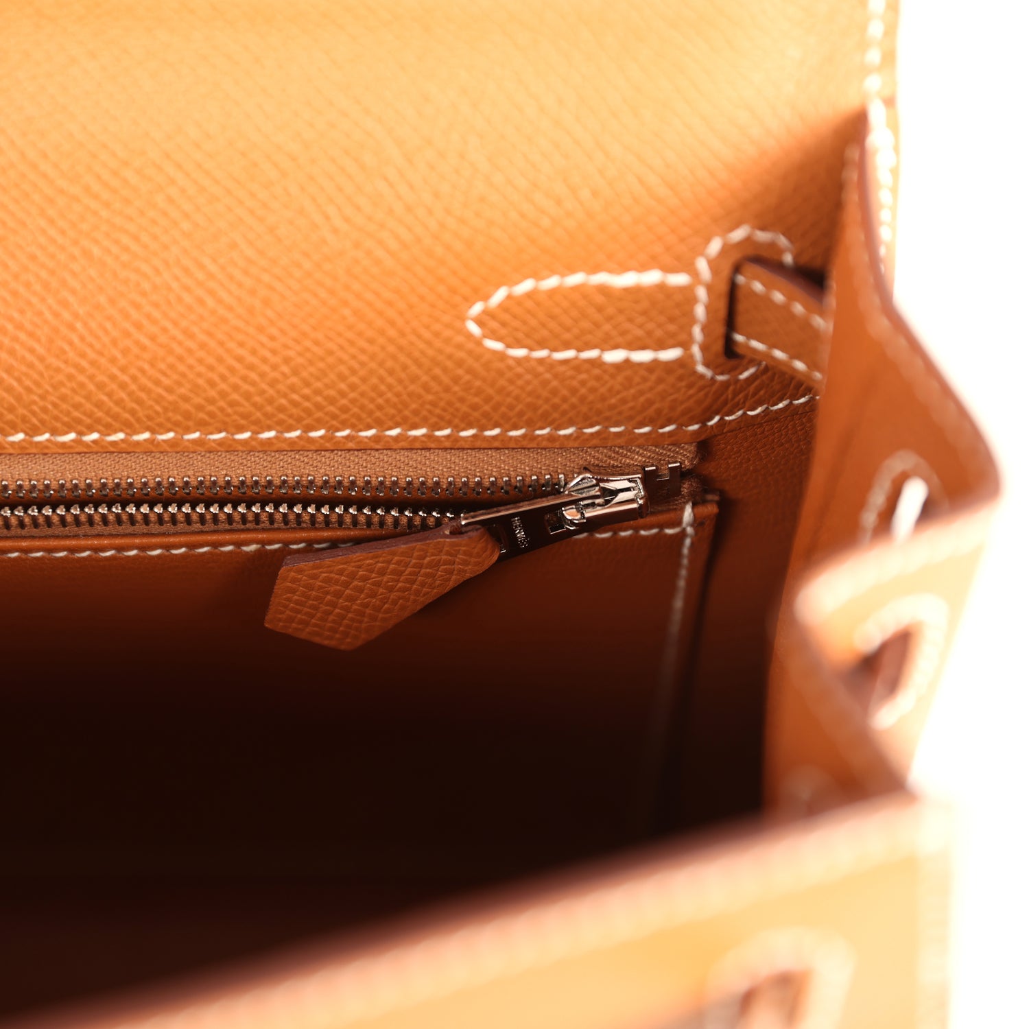 Pre-owned Hermes Kelly Sellier 25 Gold Epsom Palladium Hardware