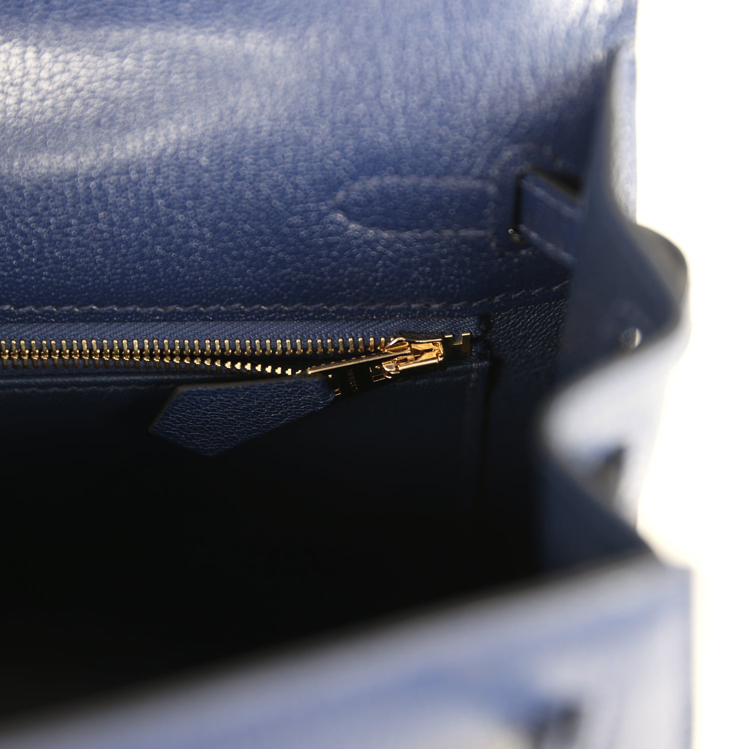 Hermes Kelly Sellier 25 Bleu Saphir Chevre Chamkila Gold Hardware
