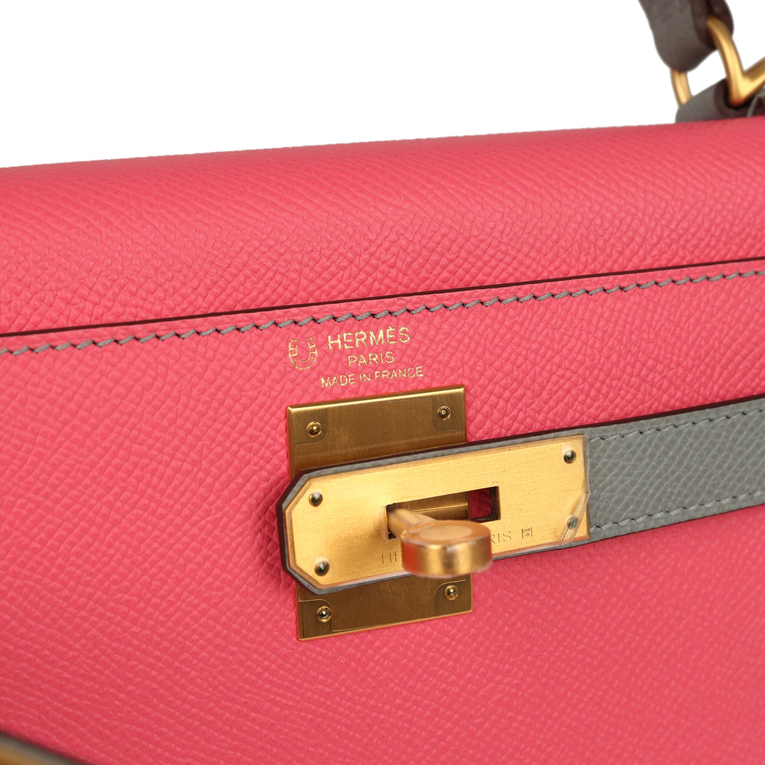 Hermes Special Order (HSS) Kelly Sellier 28 Rose Azalee and Gris Mouette Epsom Brushed Gold Hardware